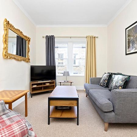 Joivy Modern Flat On Rose Street Apartment Edinburgh Exterior photo